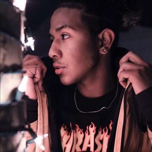 Meet your Posher, Rafael